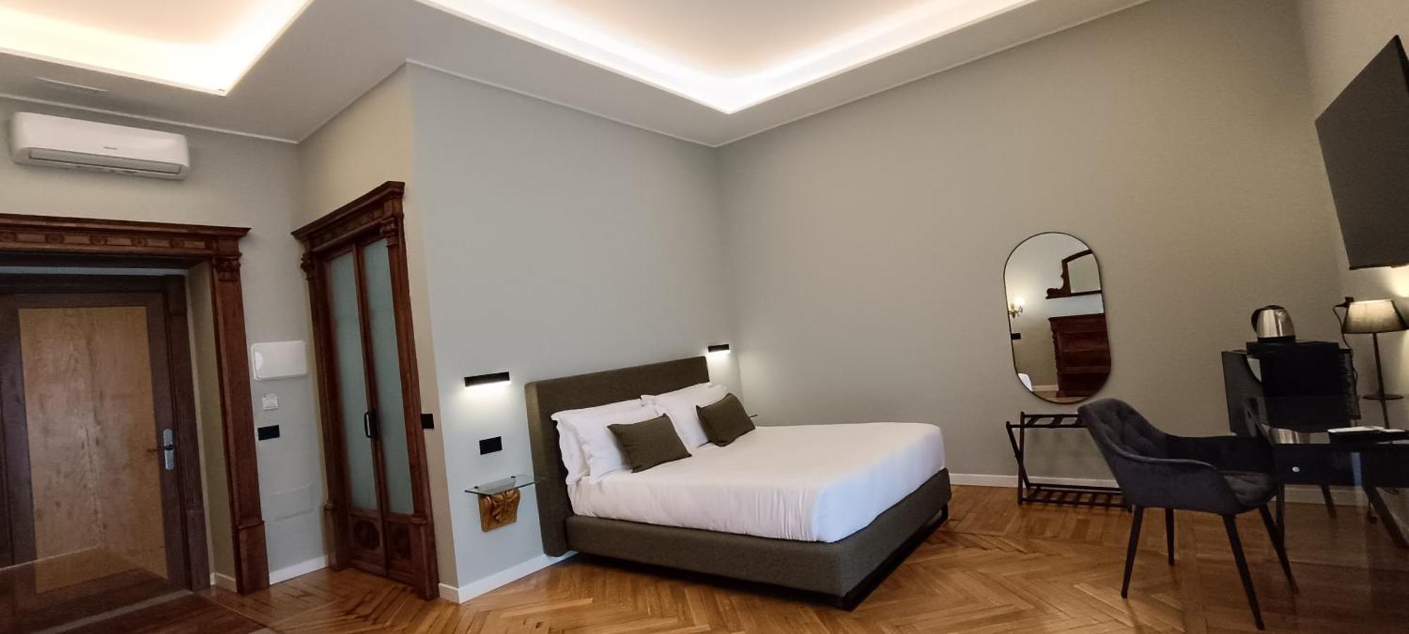 Deluxe Spaccanapoli Gasthof *