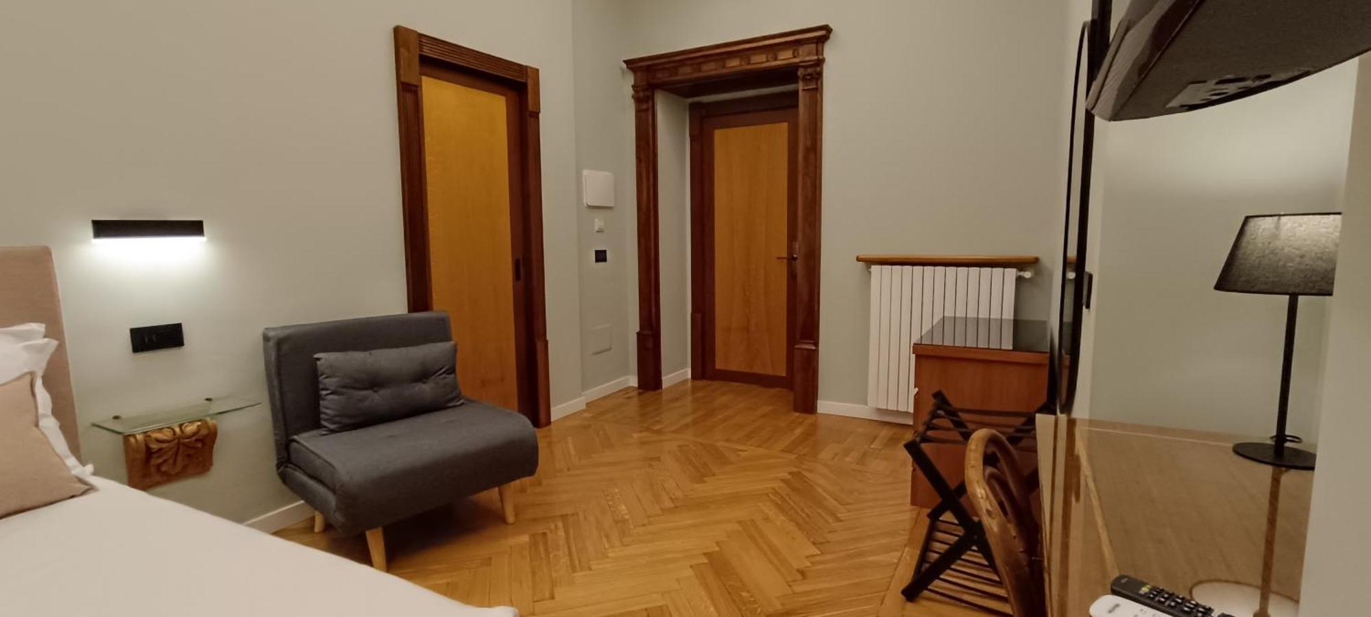 Deluxe Spaccanapoli Gasthof